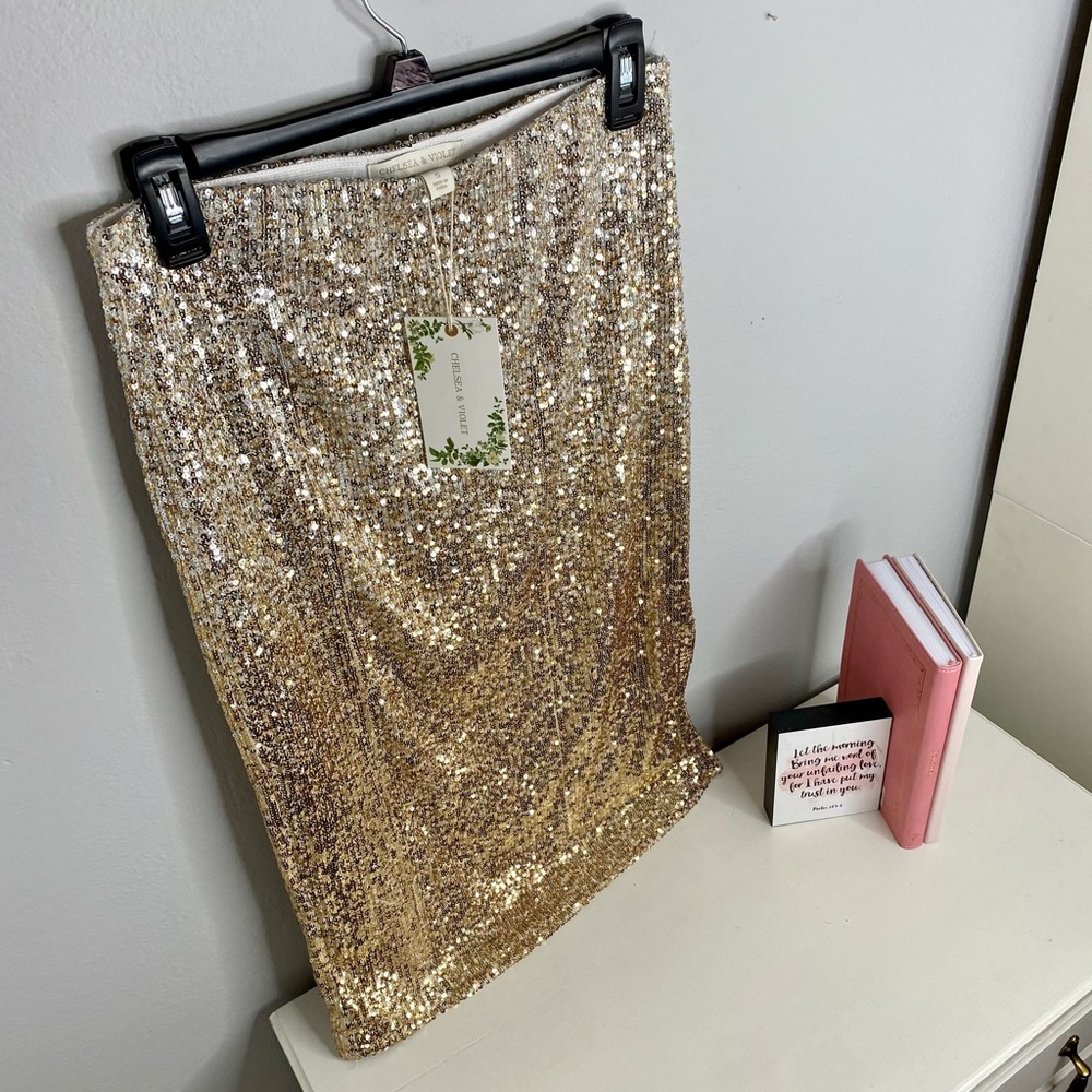 NWT Chelsea & Violet Silver Gold Ombré Sequin Sequence Pencil Long Skirt - small